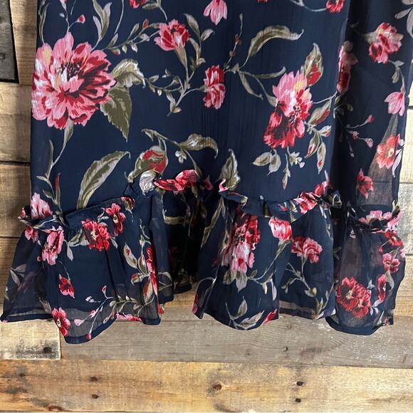 Patrons Of Peace Navy Floral Tank Small - Picture 6 of 11